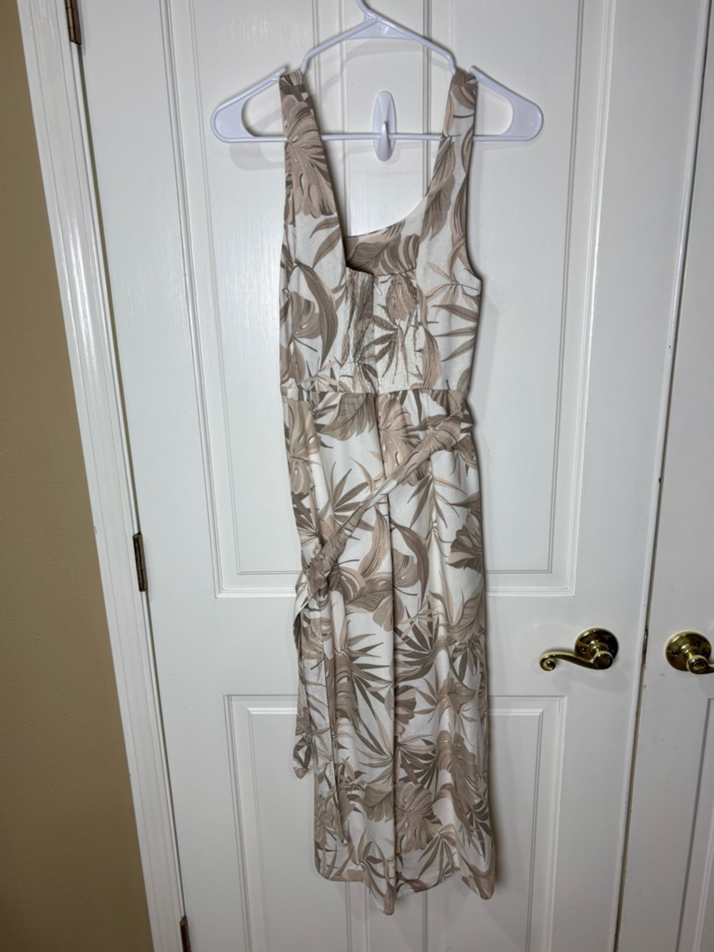 Dress Forum Linen Blend Tropical Wrap Midi Dress Size S Neutral Palm Print - Picture 6 of 6